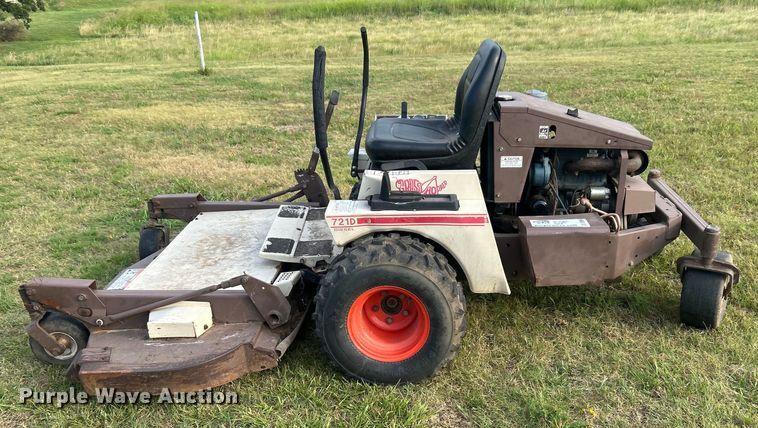 image for item DO6564 2000 Grasshopper 721D2 ZTR lawn mower