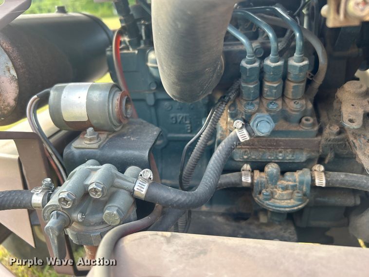 image for item DO6564 2000 Grasshopper 721D2 ZTR lawn mower