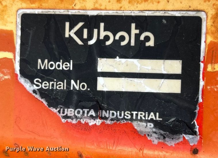 image for item DO6567 2011 Kubota B3300SU MFWD tractor