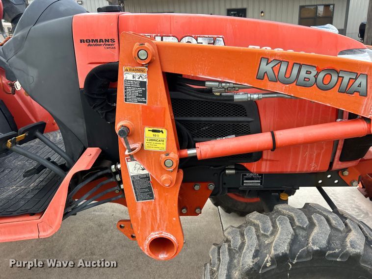 image for item DO6567 2011 Kubota B3300SU MFWD tractor