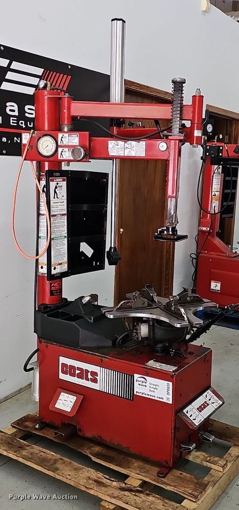 image for item DP0939 Coats 70X-AH-3 rim clamp tire machine