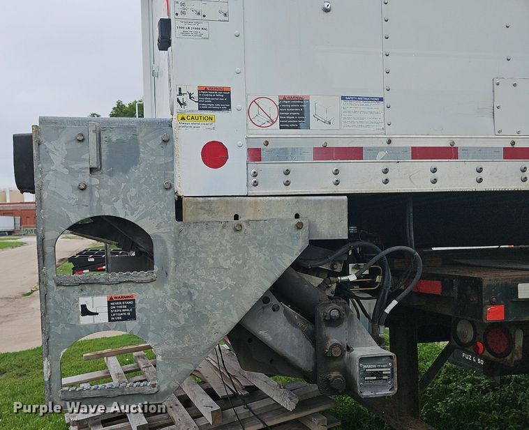 image for item DP0947 Transglobal box bed