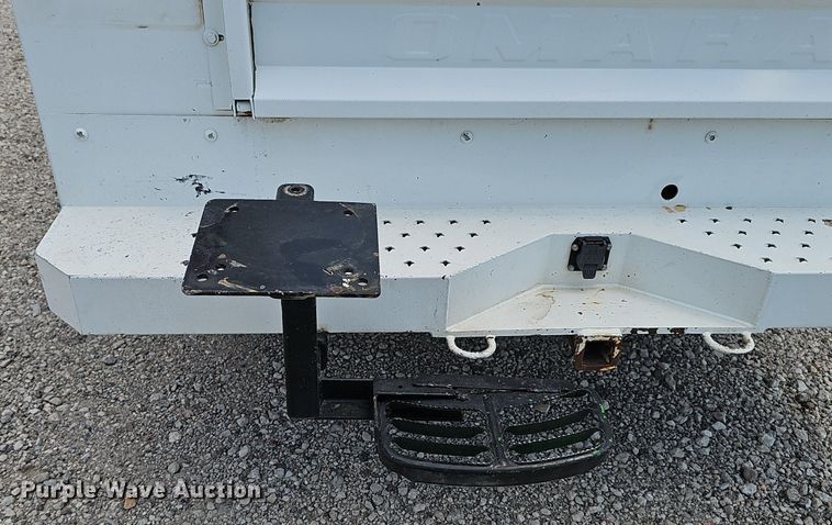 image for item DP0974 2005 Chevrolet Silverado 2500HD  utility bed pickup truck