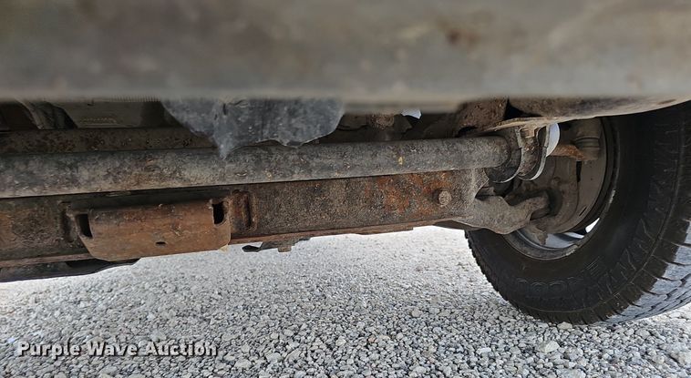 image for item DP0974 2005 Chevrolet Silverado 2500HD  utility bed pickup truck