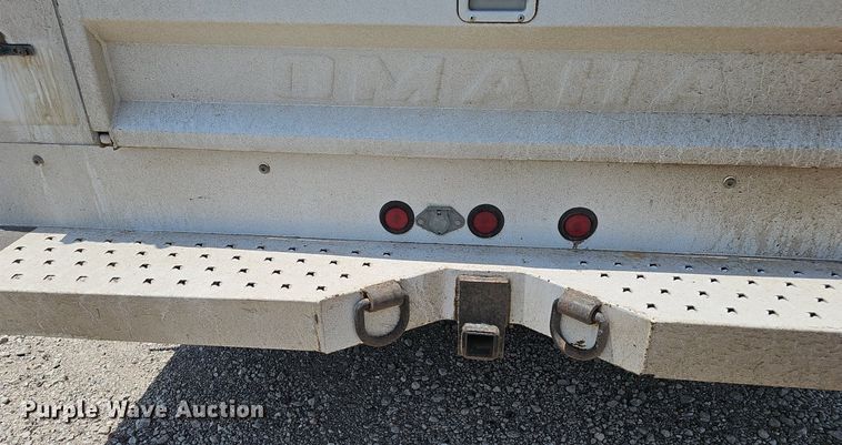 image for item DP0975 2004 Ford F350 Super Duty XLT utility bed pickup truck