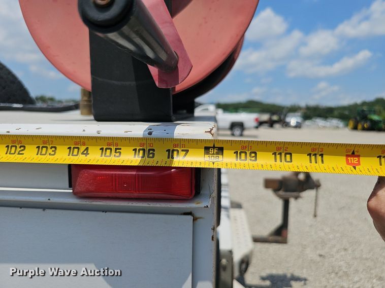 image for item DP0975 2004 Ford F350 Super Duty XLT utility bed pickup truck