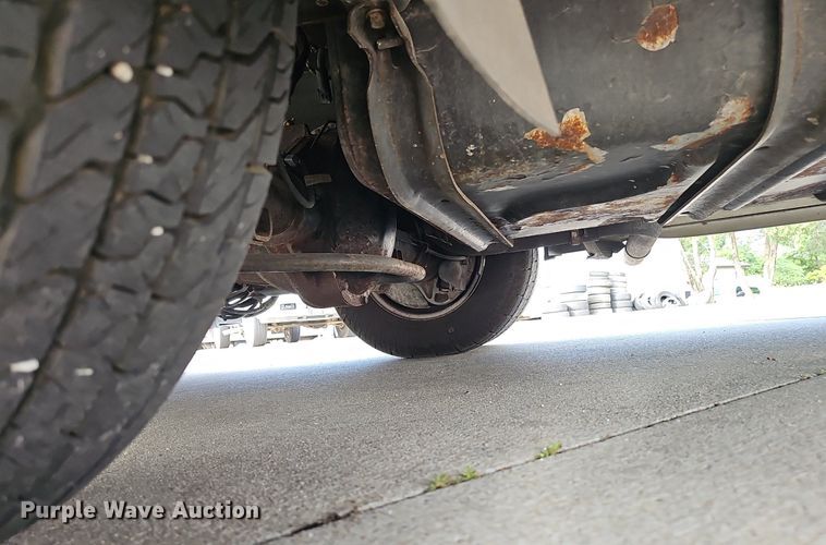 image for item DP0997 2005 Ford E450 Super Duty RV