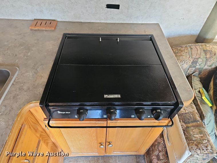 image for item DP0997 2005 Ford E450 Super Duty RV