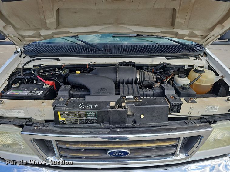 image for item DP0997 2005 Ford E450 Super Duty RV