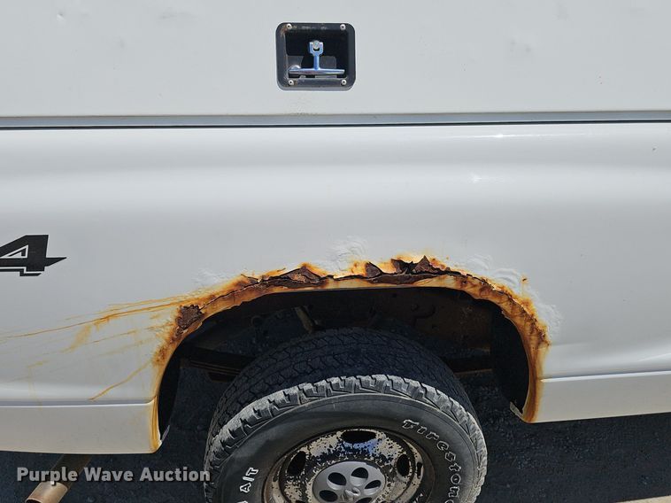 image for item DP6479 2004 Dodge Dakota Club Cab pickup truck