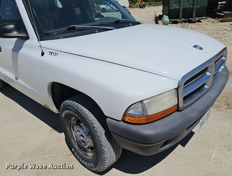 image for item DP6479 2004 Dodge Dakota Club Cab pickup truck