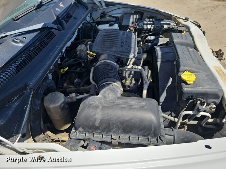 image for item DP6479 2004 Dodge Dakota Club Cab pickup truck