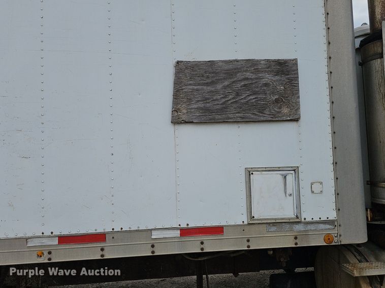 image for item DP6480 1994 International 9200 box truck