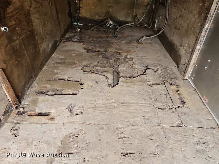 image for item DP6480 1994 International 9200 box truck