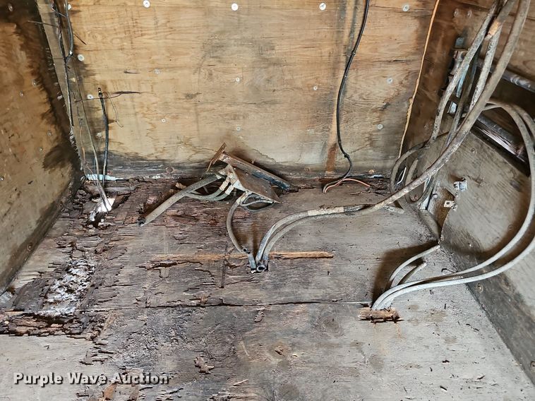 image for item DP6480 1994 International 9200 box truck