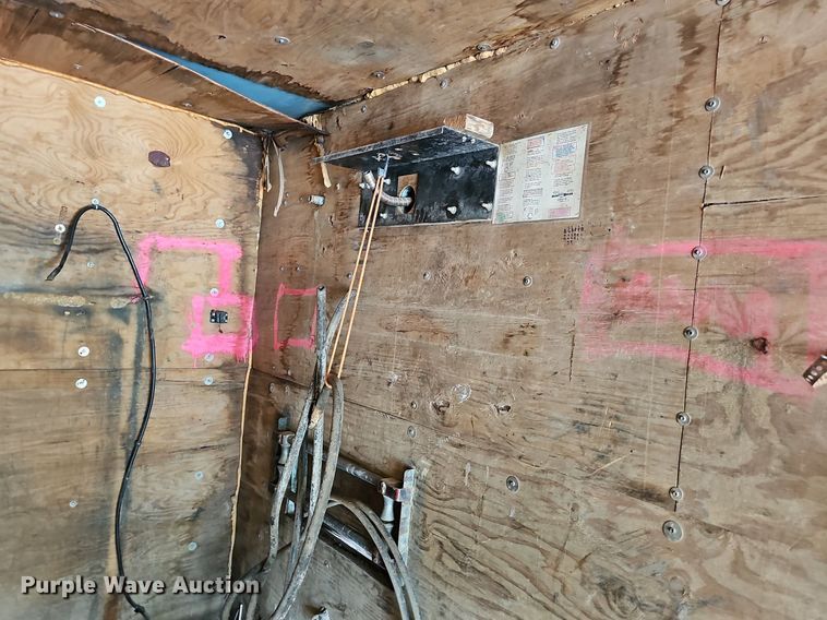 image for item DP6480 1994 International 9200 box truck