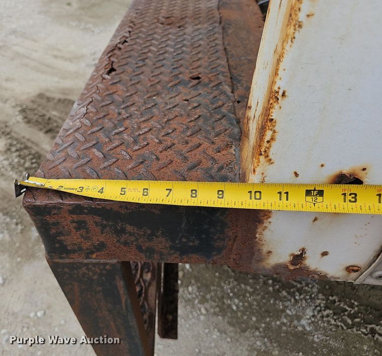 image for item DP6480 1994 International 9200 box truck