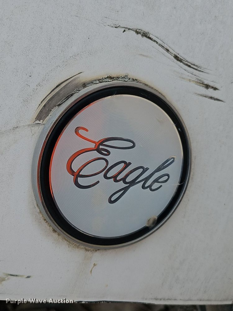 image for item DP6480 1994 International 9200 box truck