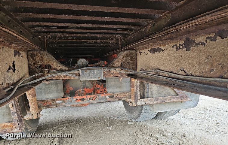 image for item DP6480 1994 International 9200 box truck