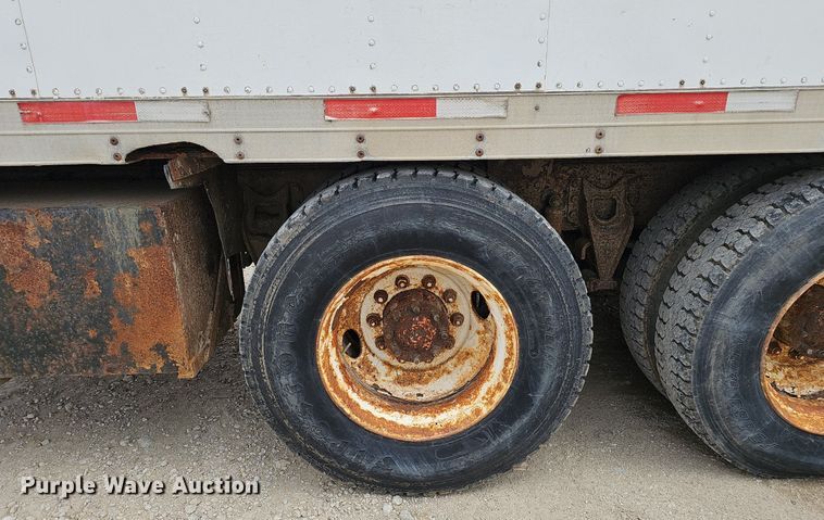 image for item DP6480 1994 International 9200 box truck