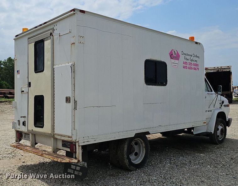 image for item DP6486 1996 Chevrolet 30HD fiber optic splicing truck