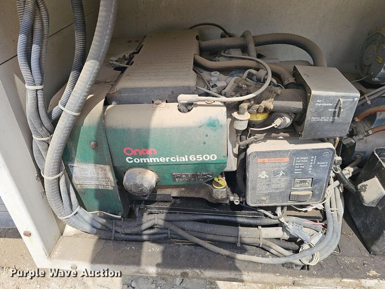 image for item DP6486 1996 Chevrolet 30HD fiber optic splicing truck