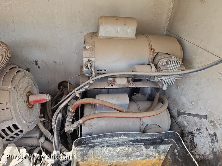 image for item DP6486 1996 Chevrolet 30HD fiber optic splicing truck