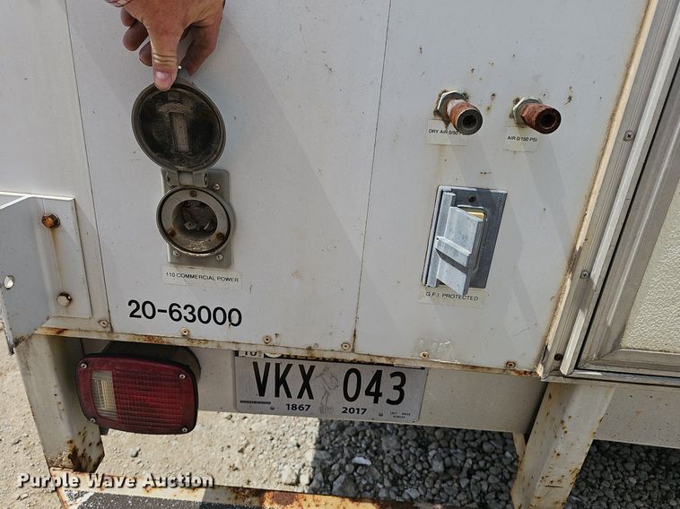 image for item DP6486 1996 Chevrolet 30HD fiber optic splicing truck