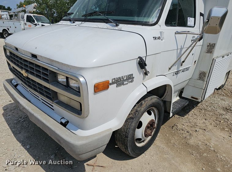 image for item DP6486 1996 Chevrolet 30HD fiber optic splicing truck