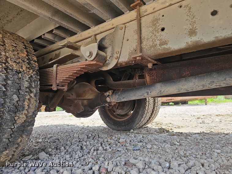 image for item DP6486 1996 Chevrolet 30HD fiber optic splicing truck