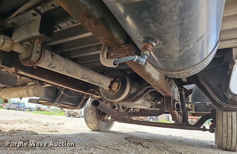 image for item DP6486 1996 Chevrolet 30HD fiber optic splicing truck