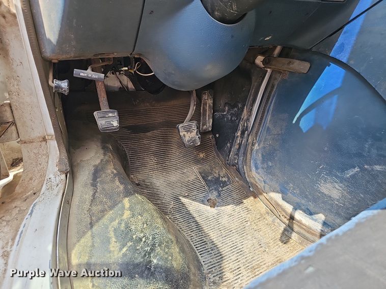 image for item DP6486 1996 Chevrolet 30HD fiber optic splicing truck