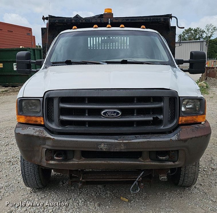 image for item DP6528 2001 Ford F550 Super Duty XL dump truck