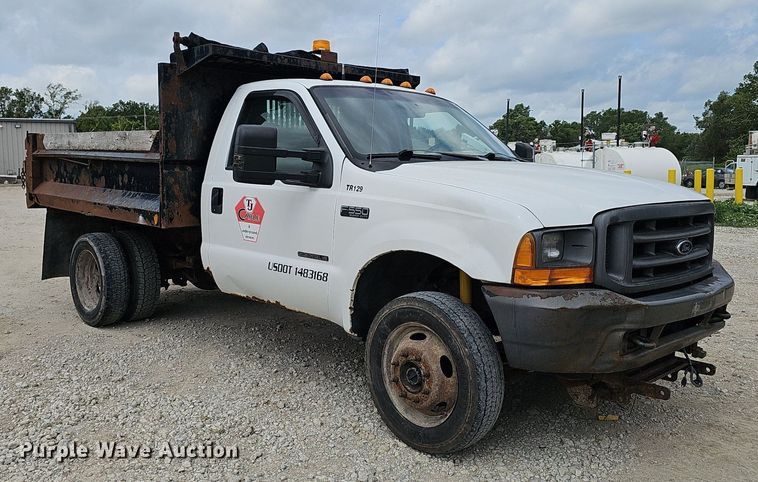 image for item DP6528 2001 Ford F550 Super Duty XL dump truck