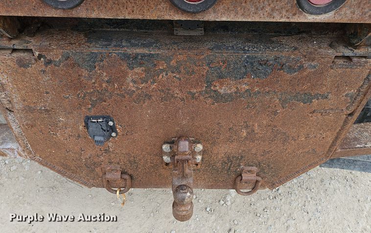 image for item DP6528 2001 Ford F550 Super Duty XL dump truck