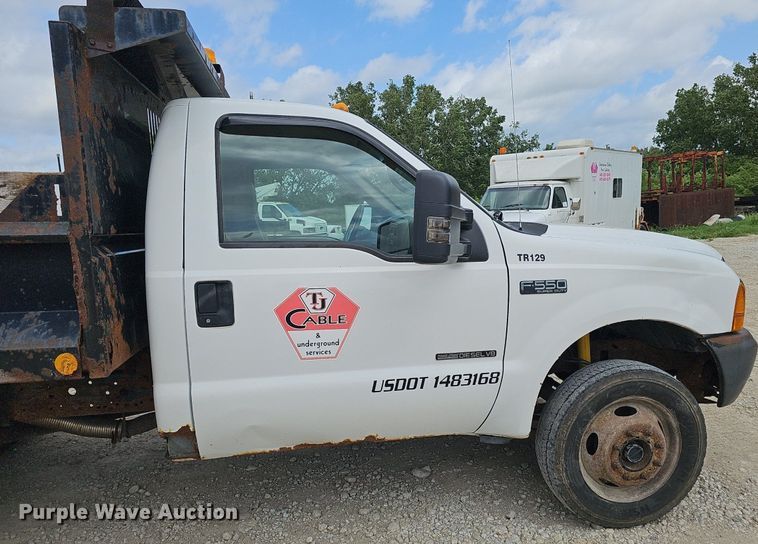image for item DP6528 2001 Ford F550 Super Duty XL dump truck