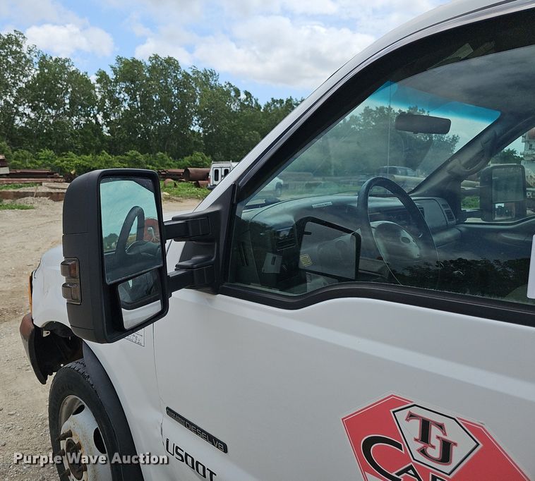 image for item DP6528 2001 Ford F550 Super Duty XL dump truck