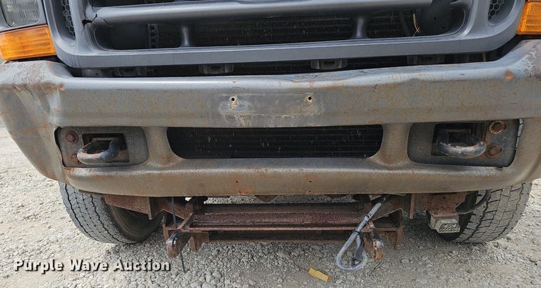 image for item DP6528 2001 Ford F550 Super Duty XL dump truck