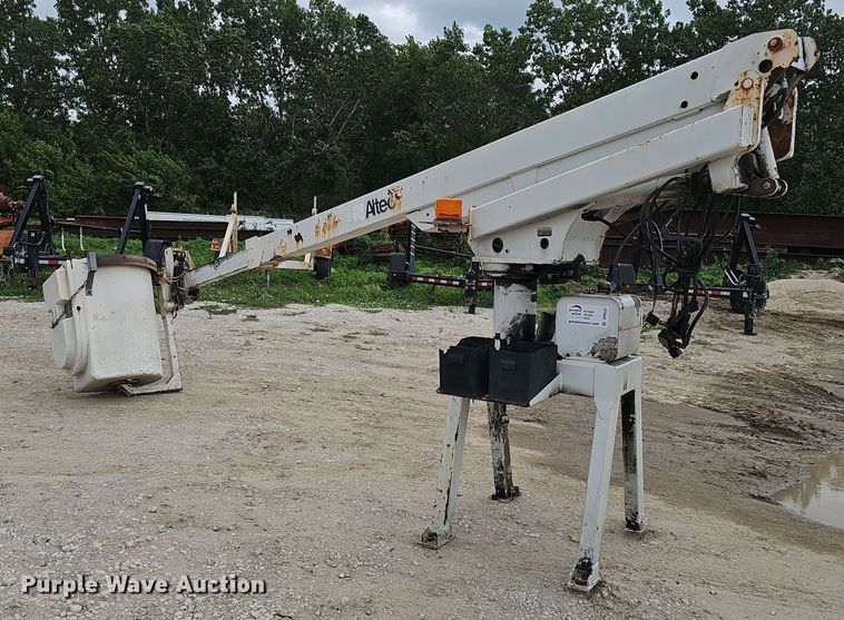 image for item DP6532 Altec 45934 bucket lift