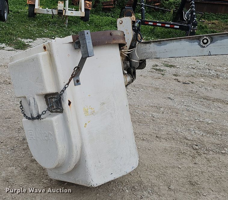 image for item DP6532 Altec 45934 bucket lift