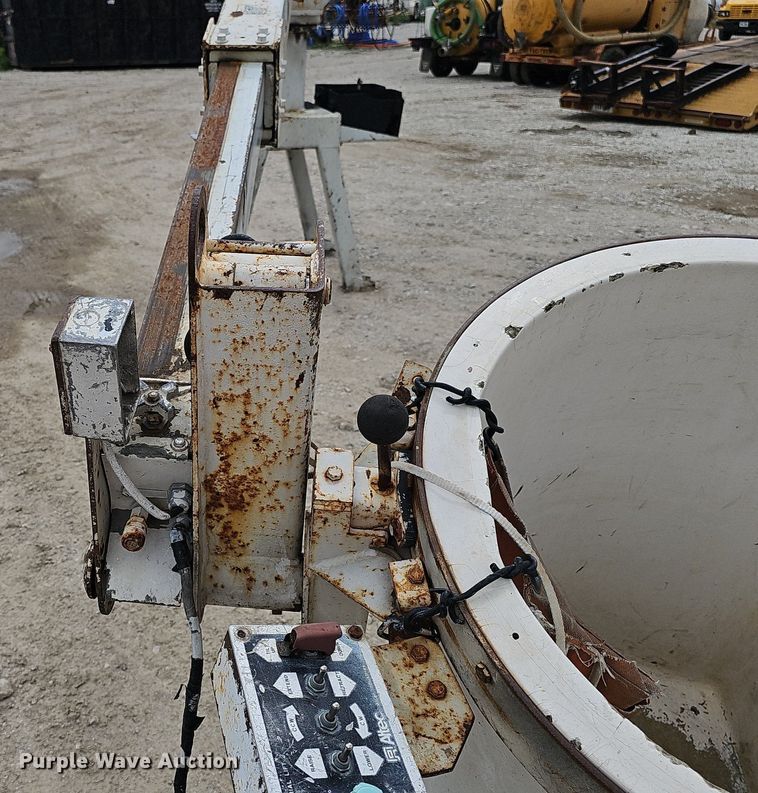 image for item DP6532 Altec 45934 bucket lift