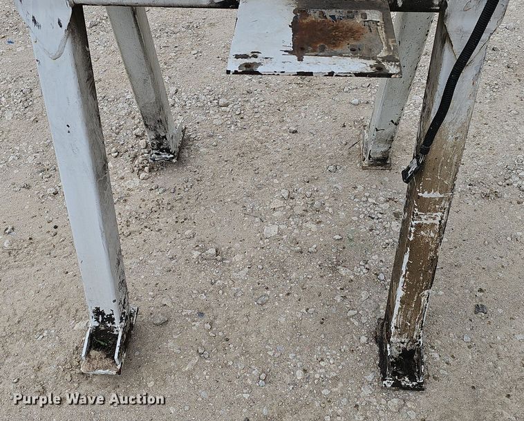 image for item DP6532 Altec 45934 bucket lift