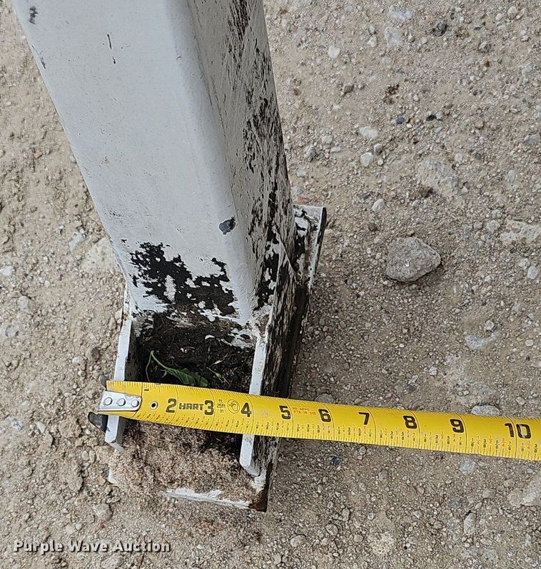 image for item DP6532 Altec 45934 bucket lift