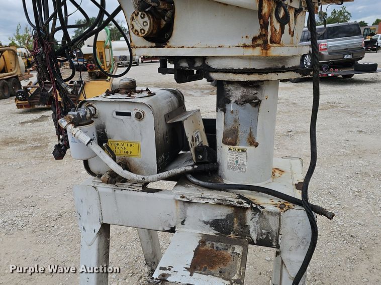 image for item DP6532 Altec 45934 bucket lift