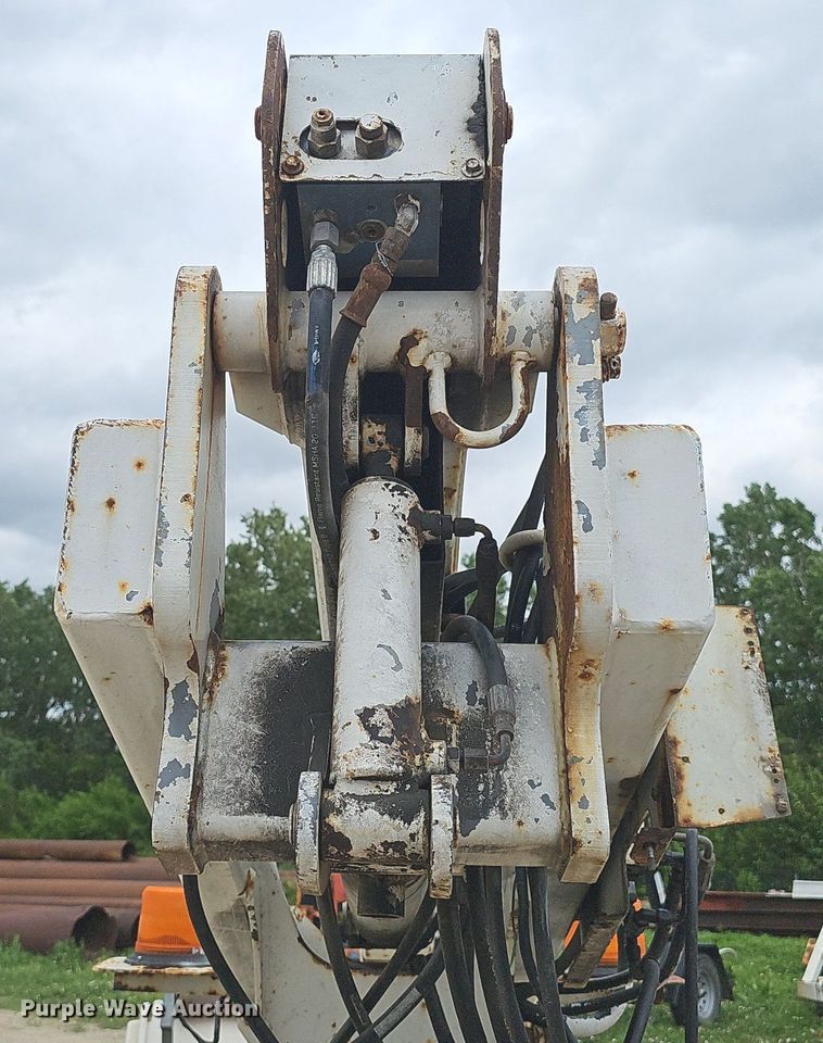 image for item DP6532 Altec 45934 bucket lift