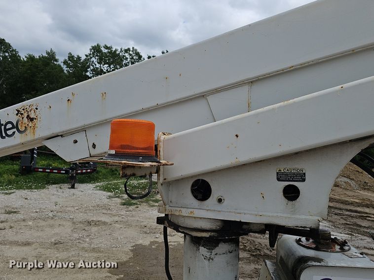 image for item DP6532 Altec 45934 bucket lift