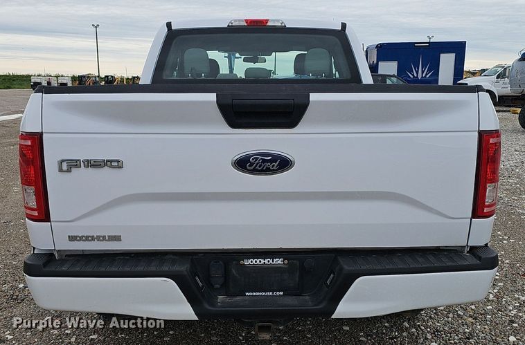 image for item DP6535 2015 Ford F150 XL SuperCab pickup truck