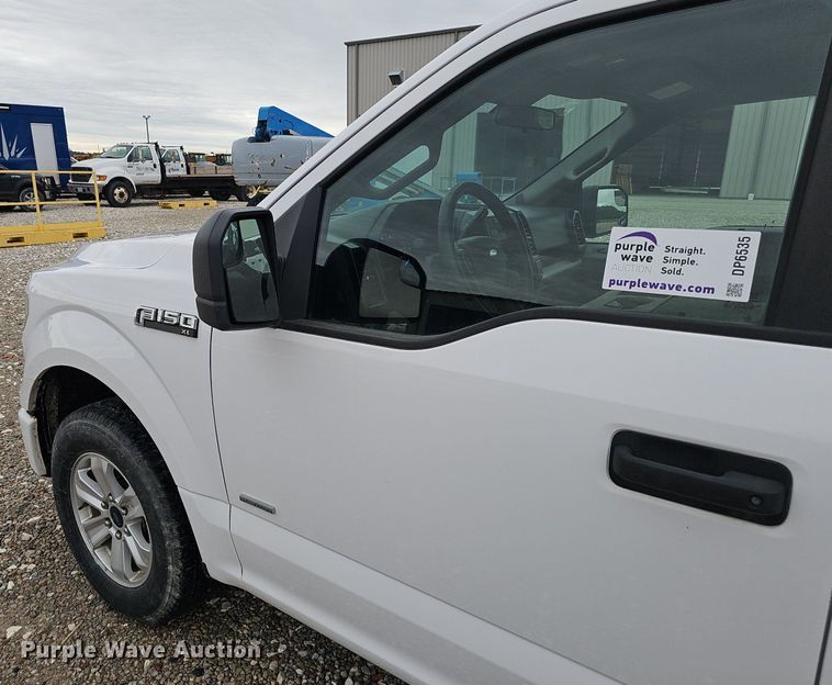 image for item DP6535 2015 Ford F150 XL SuperCab pickup truck