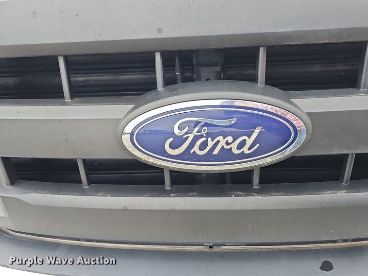 image for item DP6535 2015 Ford F150 XL SuperCab pickup truck