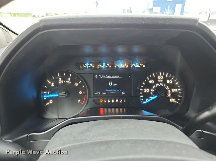 image for item DP6535 2015 Ford F150 XL SuperCab pickup truck